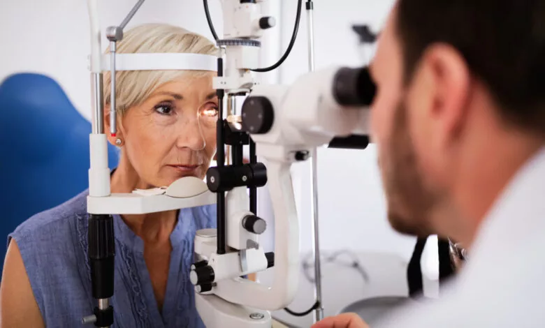 How to Immigrate to Canada as an Optometrist